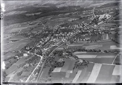ETH-BIB-Lyss, Übersicht v. S. aus 600 m-Inlandflüge-LBS MH01-002979