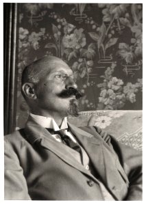 ETH-BIB-Maillart, Robert (1872-1940)-Portrait-Portr 13004