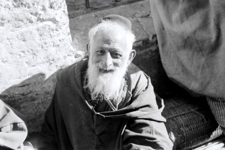 ETH-BIB-Mann in Fès-Nordafrikaflug 1932-LBS MH02-13-0388