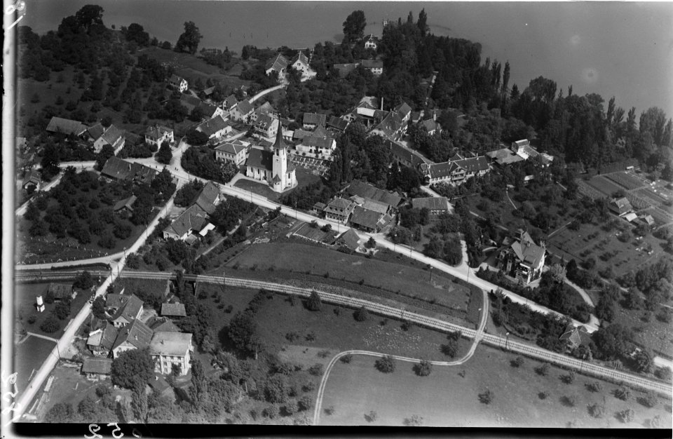 ETH-BIB-Mammern am Untersee aus 100 m-Inlandflüge-LBS MH01-001852