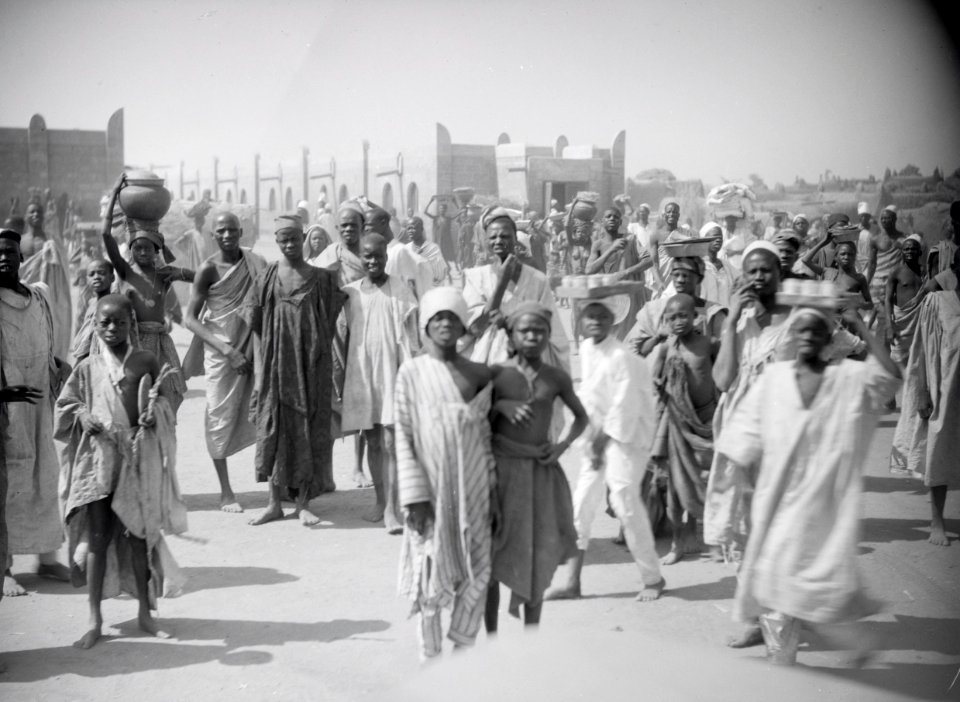 ETH-BIB-Marktplatz von Kano-Tschadseeflug 1930-31-LBS MH02-08-0688
