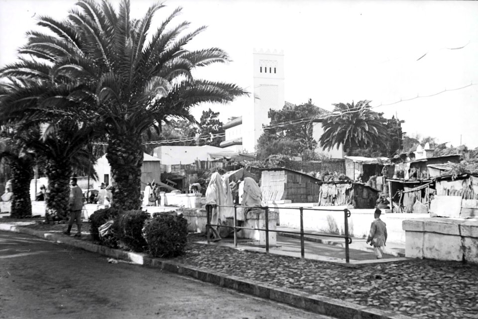 ETH-BIB-Markt in Tanger-Nordafrikaflug 1932-LBS MH02-13-0469
