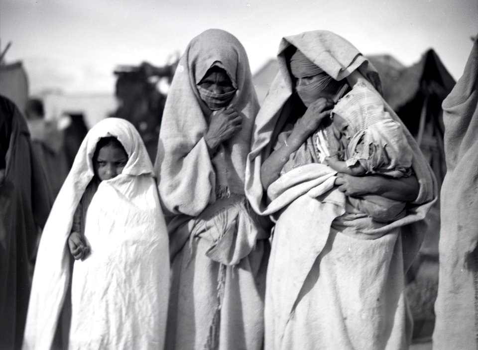 ETH-BIB-Marrakech- Alle Frauen verschleiern ihr holdes Gesicht-Tschadseeflug 1930-31-LBS MH02-08-0320