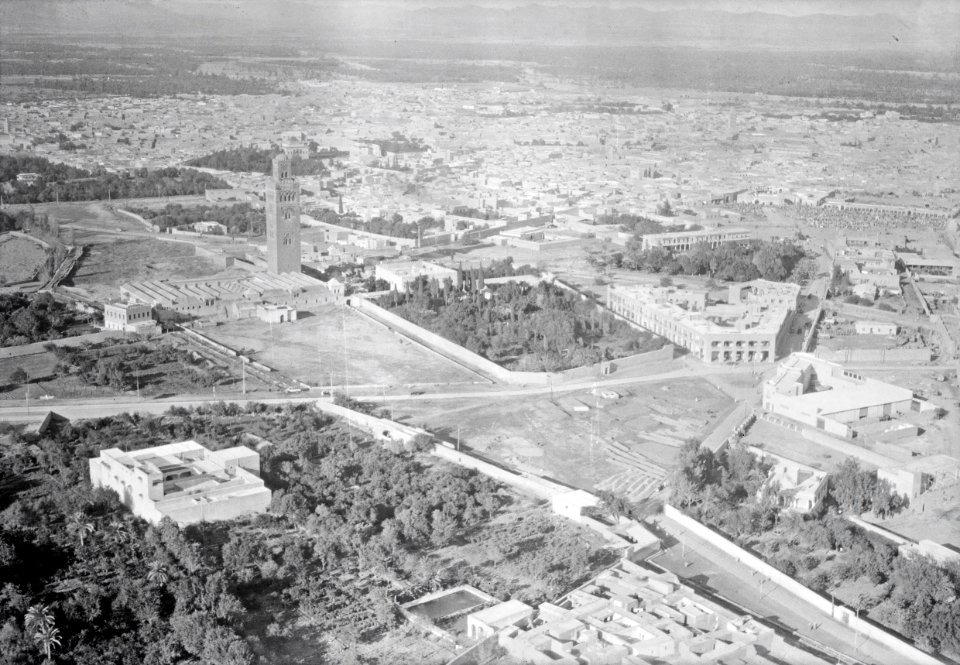 ETH-BIB-Marrakesch, mit der Koutoubia-Moschee-Tschadseeflug 1930-31-LBS MH02-08-0145