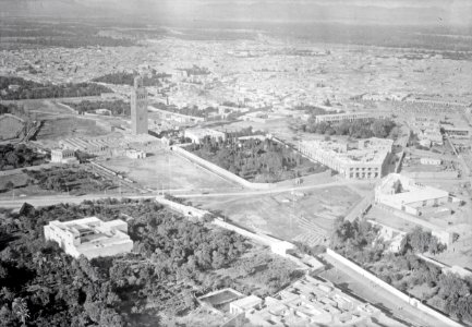 ETH-BIB-Marrakesch, mit der Koutoubia-Moschee-Tschadseeflug 1930-31-LBS MH02-08-0145