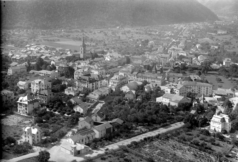 ETH-BIB-Martigny v. N. aus 80 m-Inlandflüge-LBS MH01-004873