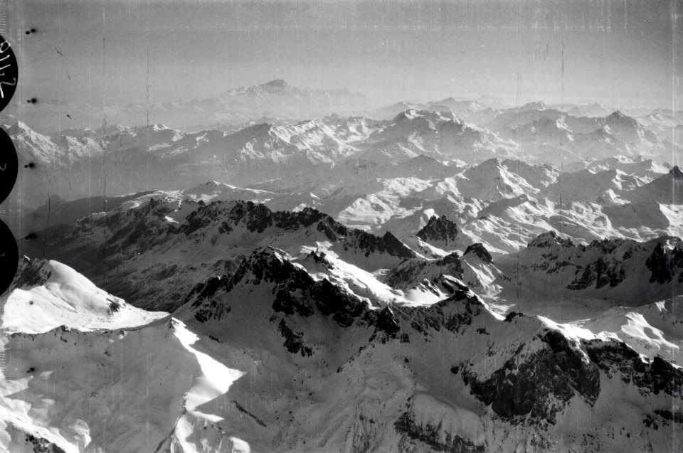 ETH-BIB-Massif de la Vanoise - Mt. Blanc - Grivola aus 4800 m Höhe-Mittelmeerflug 1928-LBS MH02-05-0119