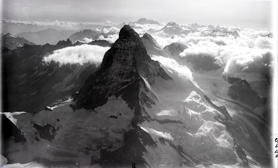 ETH-BIB-Matterhorn, Grand Combin, Mont Blanc aus 4500 m-Inlandflüge-LBS MH01-002131