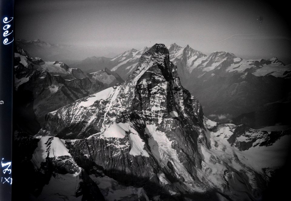 ETH-BIB-Matterhorn, Südwand aus 4500 m-Inlandflüge-LBS MH01-006606