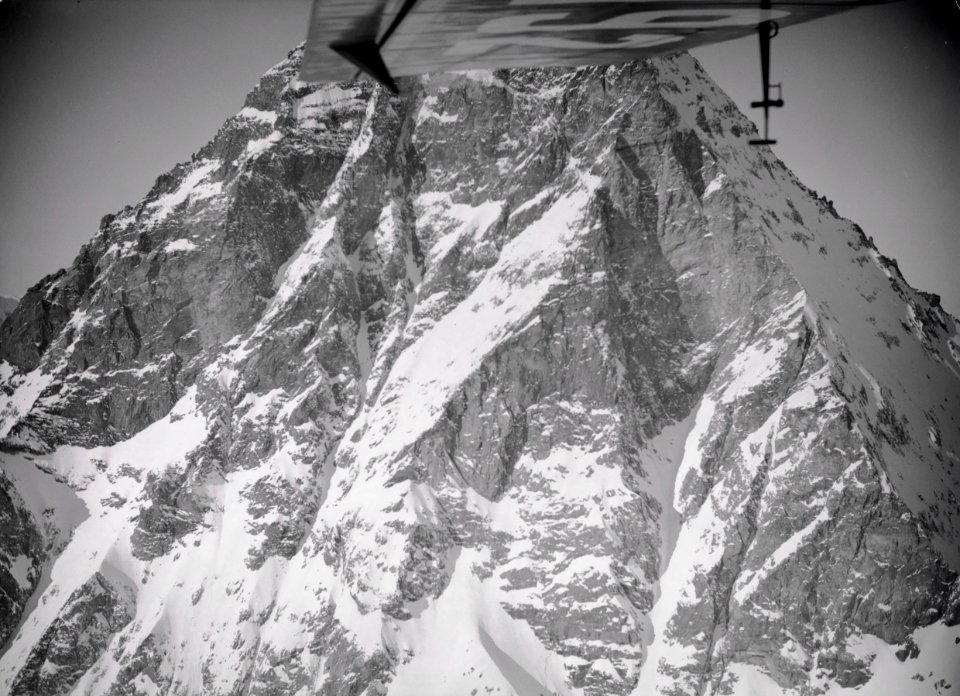 ETH-BIB-Matterhorn, Südwand-Tschadseeflug 1930-31-LBS MH02-08-0187