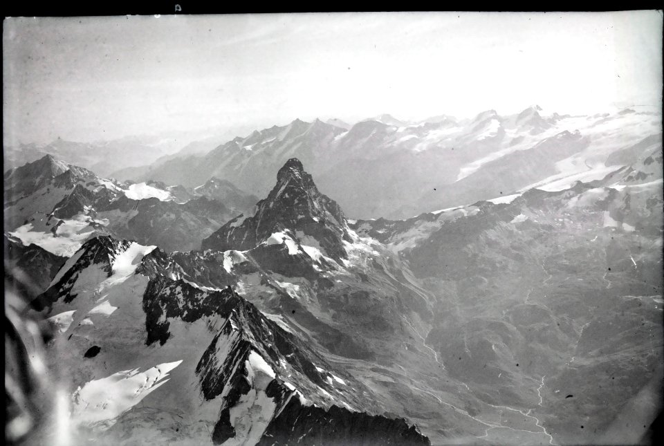 ETH-BIB-Matterhorn, Weisshorn, dom, Rimpfischhorn-Inlandflüge-LBS MH01-007425