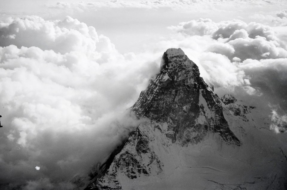 ETH-BIB-Matterhorn-Inlandflüge-LBS MH05-18-01