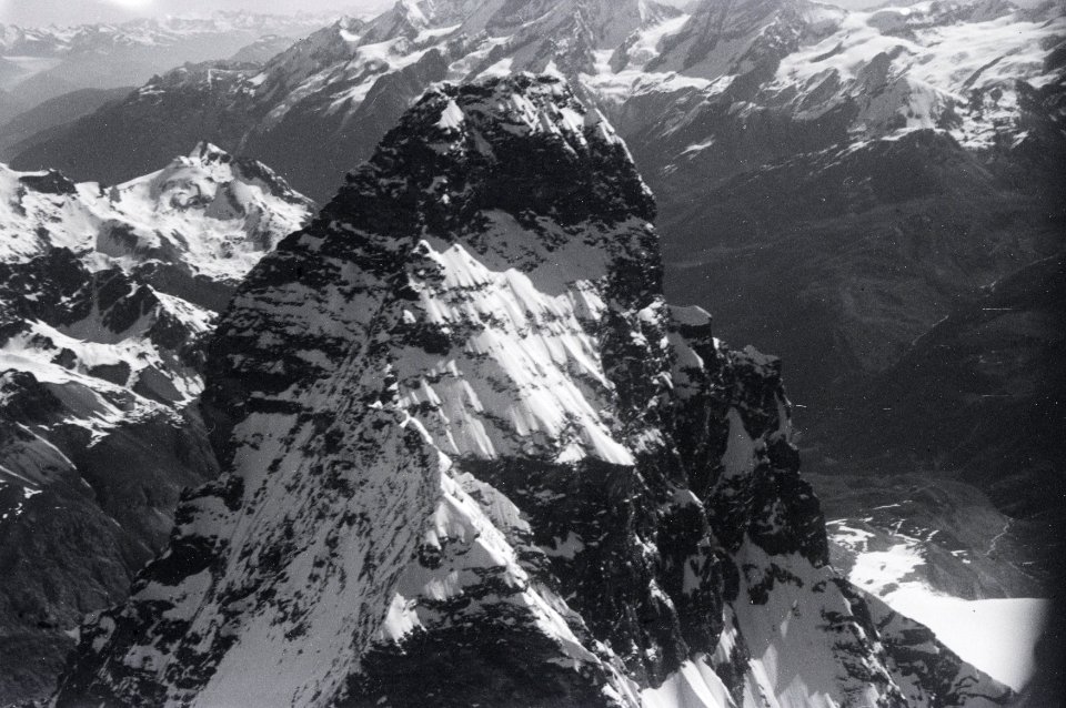 ETH-BIB-Matterhorn-Inlandflüge-LBS MH05-16-04
