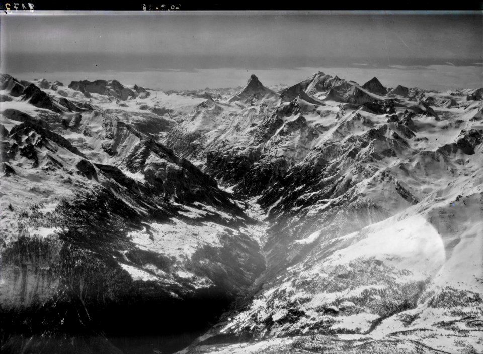 ETH-BIB-Mattertal, Matterhorn, Mischabel, Breithorn, Weisshorn-Inlandflüge-LBS MH01-008173