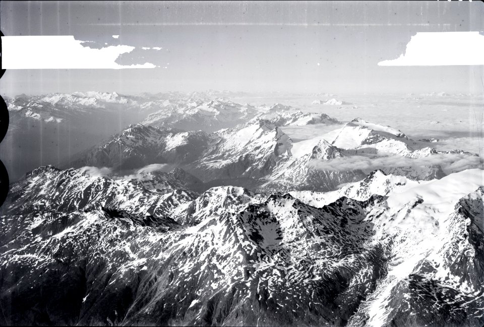 ETH-BIB-Mattwaldhorn, Simplon, Rauhhorn, Monte Leone-Inlandflüge-LBS MH01-005695