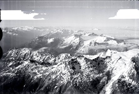 ETH-BIB-Mattwaldhorn, Simplon, Rauhhorn, Monte Leone-Inlandflüge-LBS MH01-005695