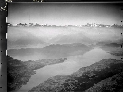 ETH-BIB-Meggerwald, Meggen, Greppen, Hertenstein, Vierwaldstättersee, Bürgenstock, Stanserhorn, Urneralpen, Berneralpen-Inlandflüge-LBS MH01-008002