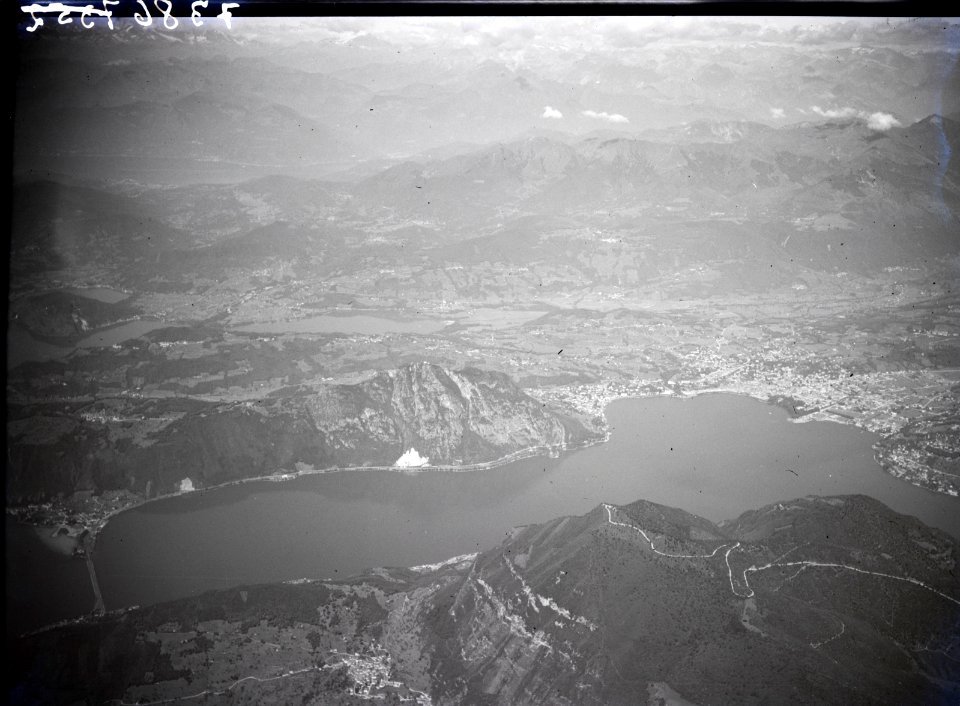 ETH-BIB-Melide, San Salvatore, Lugano, Monte Generoso-Inlandflüge-LBS MH01-007386