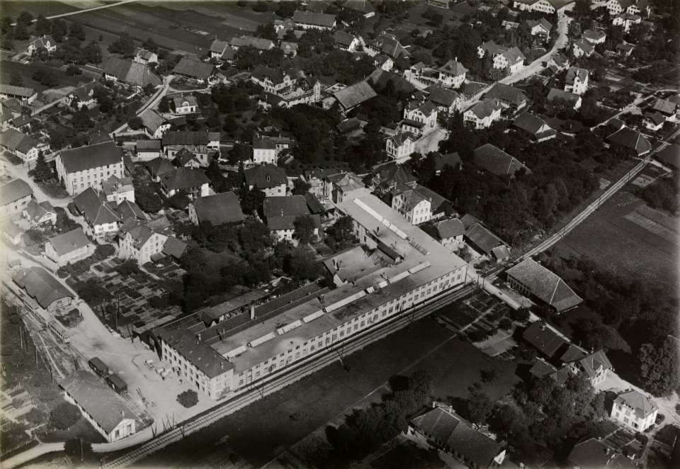 ETH-BIB-Menziken, Aluminium Menziken-Inlandflüge-LBS MH03-1265