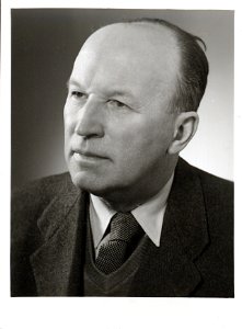 ETH-BIB-Meyer, Peter (1894-1984)-Portr 00764