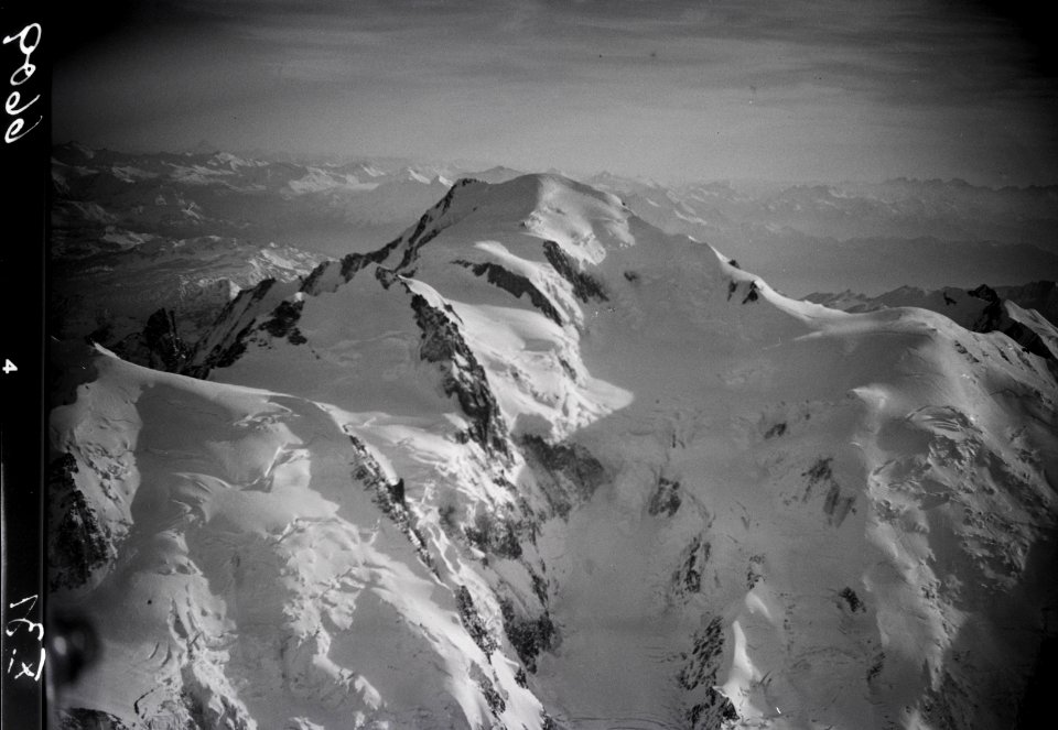 ETH-BIB-Mont Blanc v. N. aus 4900 m-Inlandflüge-LBS MH01-006609