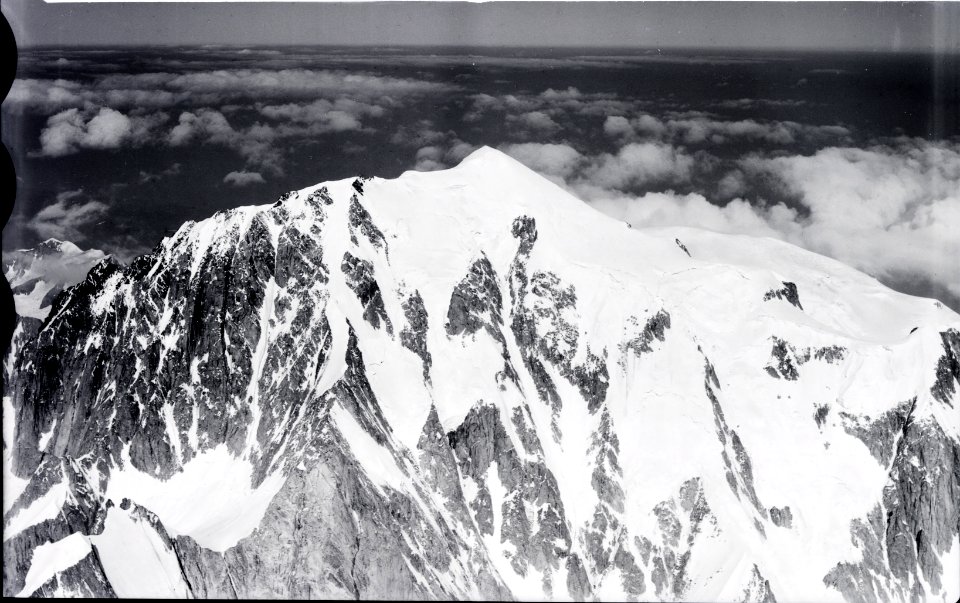 ETH-BIB-Mont Blanc v. O. aus 4900 m-Inlandflüge-LBS MH01-005781