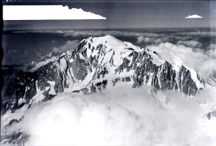 ETH-BIB-Mont Blanc, Mont Maudit v. O. aus 4900 m-Inlandflüge-LBS MH01-005785
