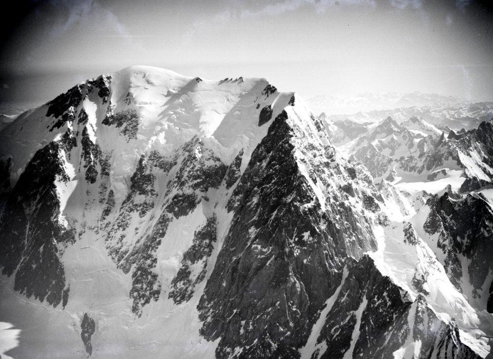 ETH-BIB-Mont Blanc Nordwand aus 5000 m-Inlandflüge-LBS MH01-006457