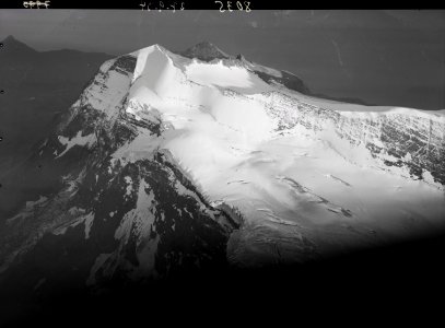 ETH-BIB-Monte Leone, Chaltwassergletscher v. N. aus 4000 m-Inlandflüge-LBS MH01-008035