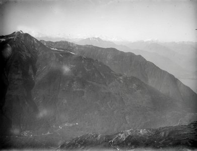 ETH-BIB-Monte Ceneri, Monte Tamaro aus 1500 m-Inlandflüge-LBS MH01-001333