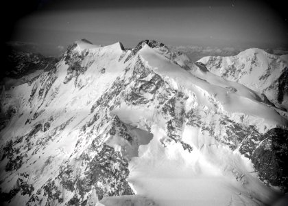 ETH-BIB-Monte Rosa, Ostwand aus 4600 m-Inlandflüge-LBS MH01-006466