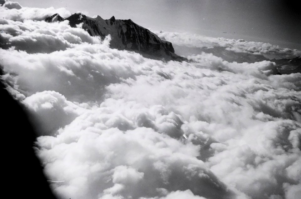 ETH-BIB-Monte Rosa- Signalkuppe, Zumsteinspitze, Dufourspitze, Jägerhorn-Inlandflüge-LBS MH05-18-27