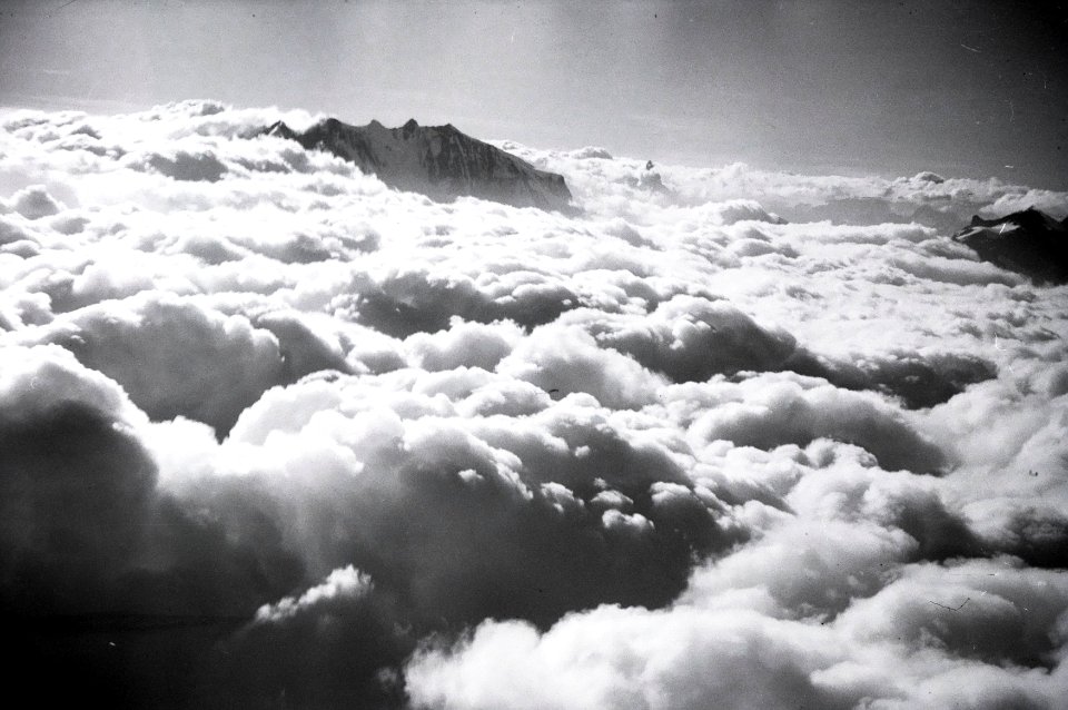 ETH-BIB-Monte Rosa- Signalkuppe, Zumsteinspitze, Dufourspitze, Jägerhorn-Inlandflüge-LBS MH05-18-31