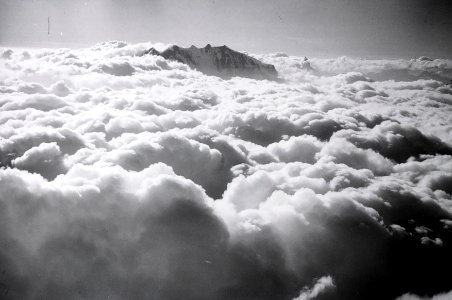 ETH-BIB-Monte Rosa- Signalkuppe, Zumsteinspitze, Dufourspitze, Jägerhorn-Inlandflüge-LBS MH05-18-29
