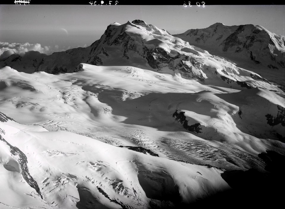 ETH-BIB-Monte Rosa, Lyskamm v. N. aus 4500 m-Inlandflüge-LBS MH01-008036