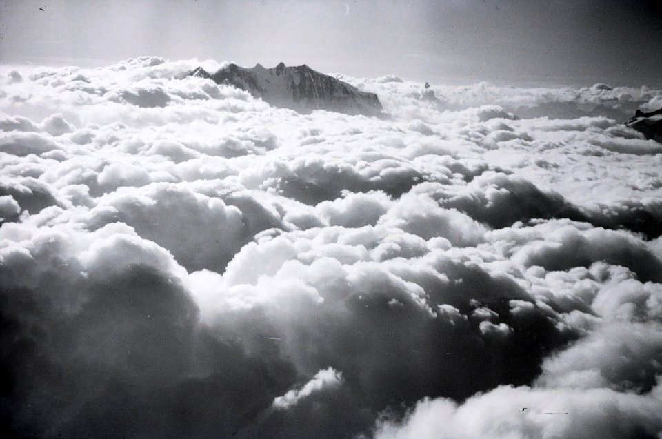 ETH-BIB-Monte Rosa- Signalkuppe, Zumsteinspitze, Dufourspitze, Jägerhorn-Inlandflüge-LBS MH05-18-30