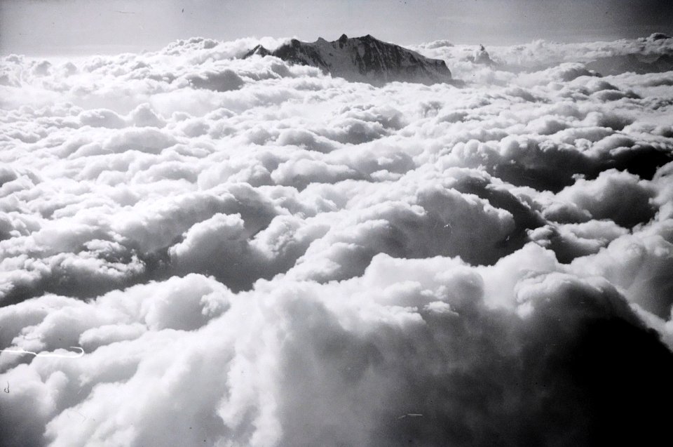 ETH-BIB-Monte Rosa- Signalkuppe, Zumsteinspitze, Dufourspitze, Jägerhorn-Inlandflüge-LBS MH05-18-28