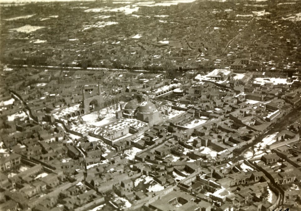 ETH-BIB-Moschee von Qazvin aus 300 m Höhe-Persienflug 1924-1925-LBS MH02-02-0113-AL-FL