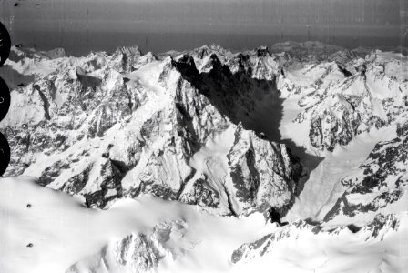 ETH-BIB-Mt. Pelvoux - Ailefroide - Glacier Noir von N.O. aus 4700 m Höhe-Mittelmeerflug 1928-LBS MH02-05-0116