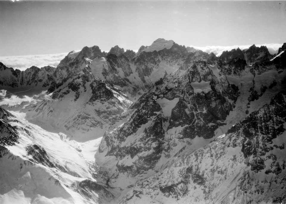 ETH-BIB-Mt. Pelvoux-Massiv-Tschadseeflug 1930-31-LBS MH02-08-0023