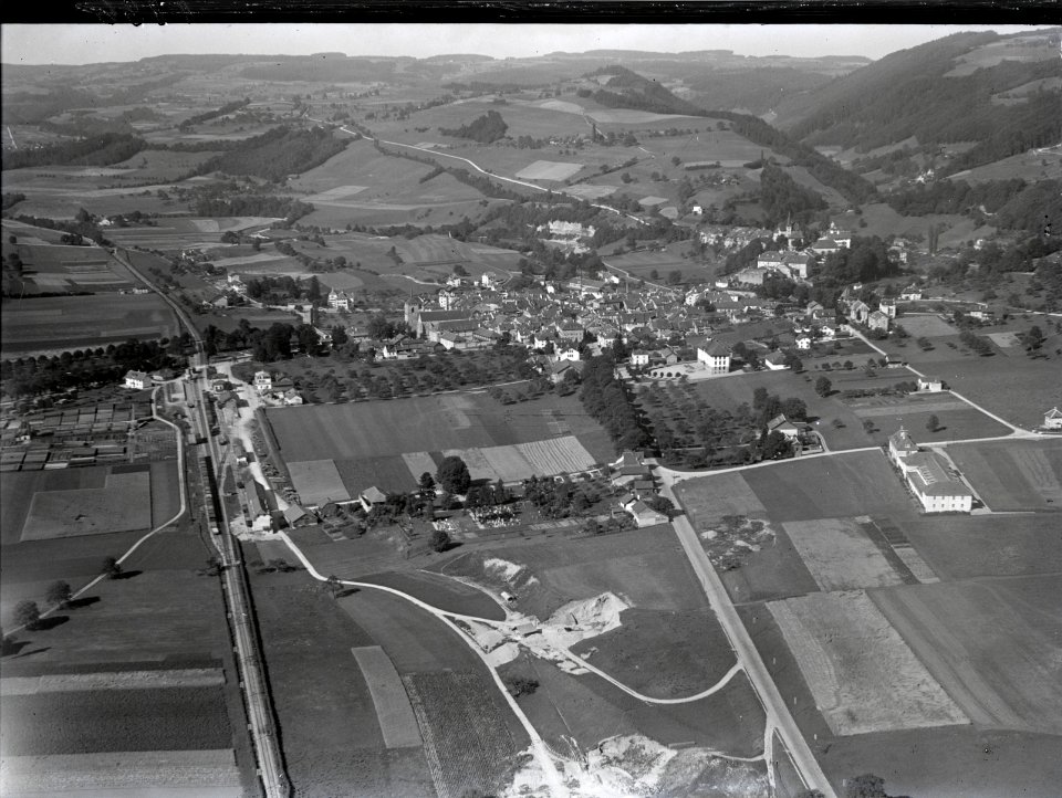 ETH-BIB-Moudon v. N. O. aus 150 m-Inlandflüge-LBS MH01-004836