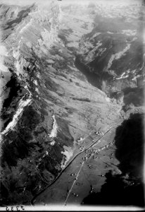 ETH-BIB-Muotathal, Pragelpass, Heuberge v. W. aus 3000 m-Inlandflüge-LBS MH01-002385
