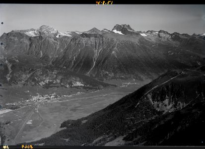 ETH-BIB-Muottas Muragl, Samedan, Bever, Crasta, Mora, Piz Kesch-Inlandflüge-LBS MH01-008069