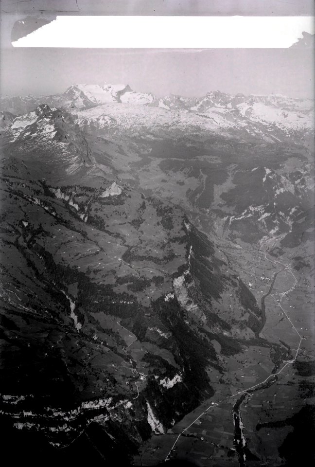 ETH-BIB-Muotathal, Hoch-Ybrig, Druesberg, Pragel, Glarneralpen, Glärnisch v. W. aus 2300 m-Inlandflüge-LBS MH01-005611