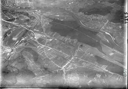 ETH-BIB-Muttenz, Birsfelden, Basel aus 3000 m-Inlandflüge-LBS MH01-002721