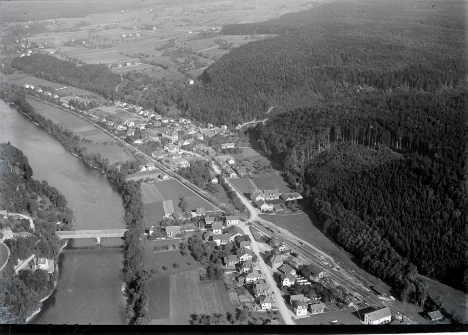 ETH-BIB-Murgenthal aus 400 m-Inlandflüge-LBS MH01-004393