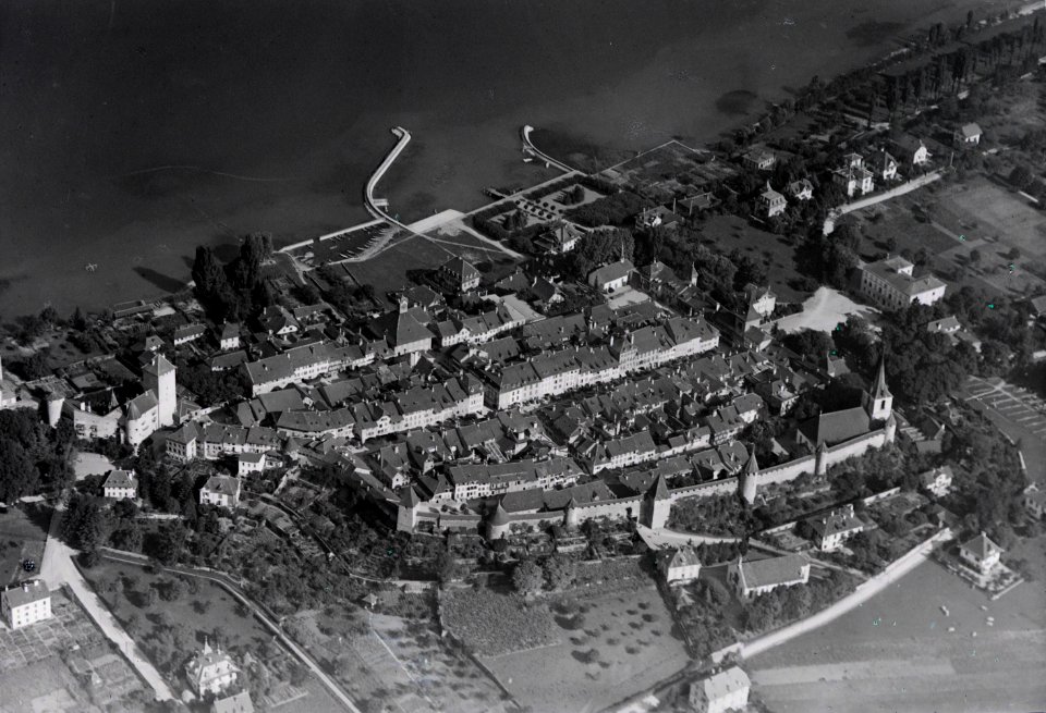 ETH-BIB-Murten v. S. aus 300 m-Inlandflüge-LBS MH01-001167