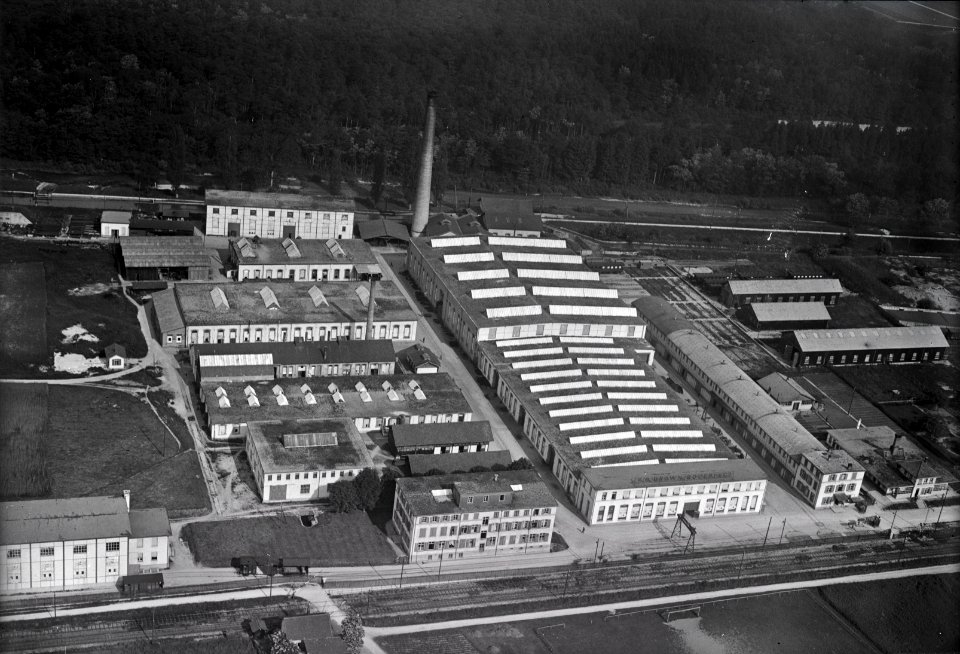 ETH-BIB-Münchenstein, Brown, Boveri & Cie Lokomotivmontage-Inlandflüge-LBS MH03-0596