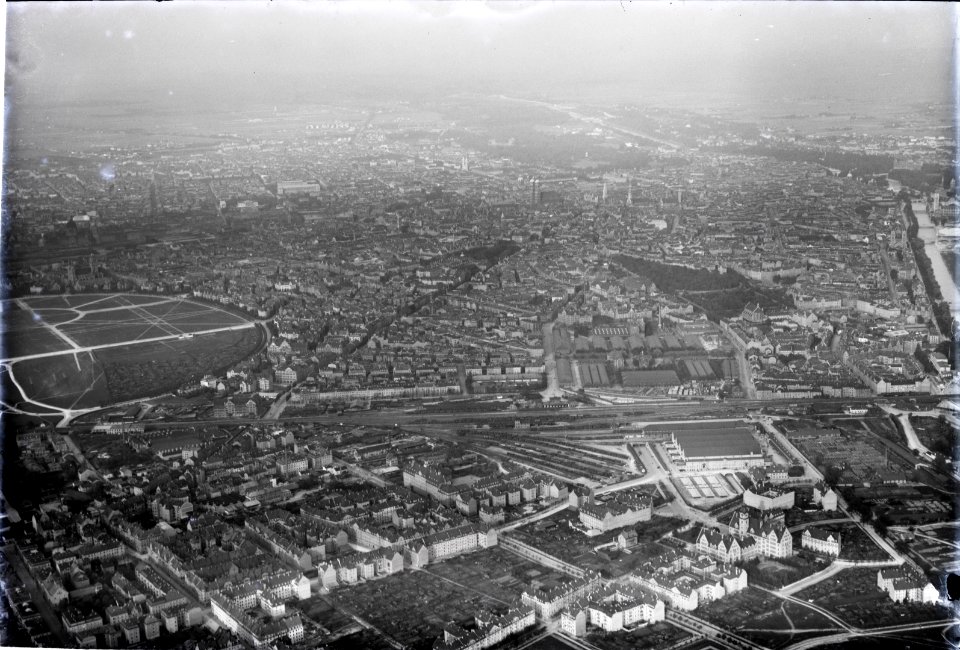 ETH-BIB-München, Übersicht-Inlandflüge-LBS MH01-003965