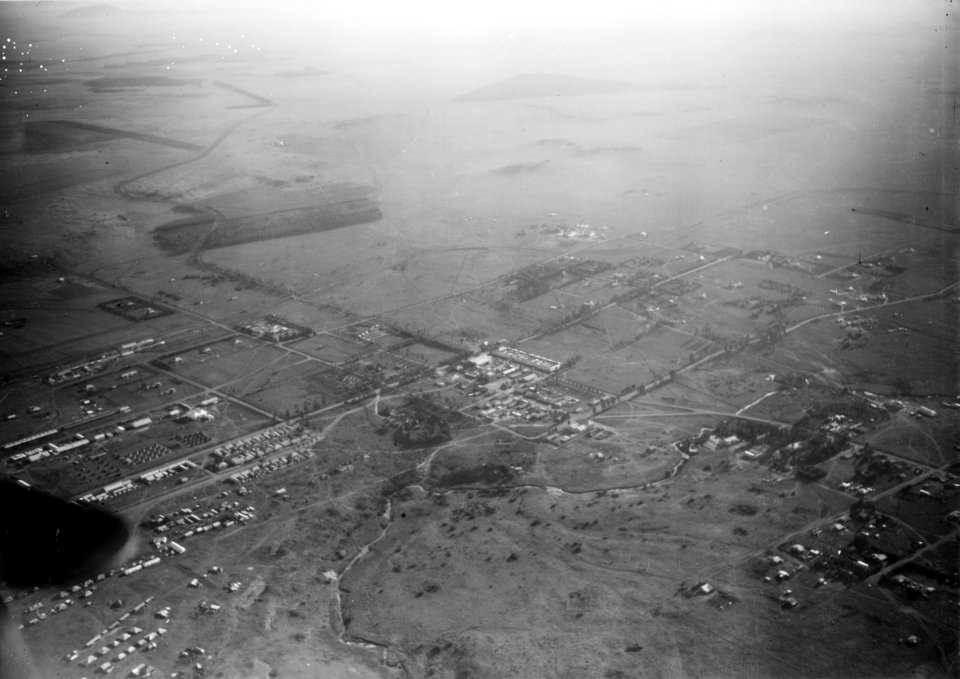 ETH-BIB-Nairobi, Bahnhofquartier aus der Luft-Kilimanjaroflug 1929-30-LBS MH02-07-0525